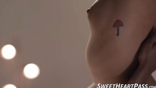 Tattooed lesbian Rina Ellis eats sweaty pussy before scissoring with sexy black Ana F