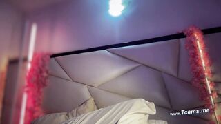 Tranny Dildo Playing In Her Hole While Fapping Her Cock