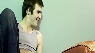 Masturbation leads to hardcore bareback with gay amateurs