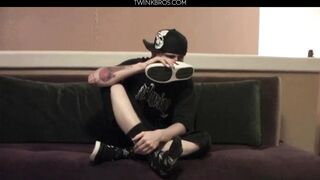 Ian Madrox Welcome Back Toegasms