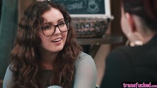 Calm day at restaurant turned into sex