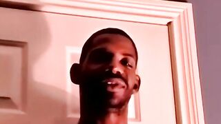 Big cocked black dude sucked by mature cock loving gay