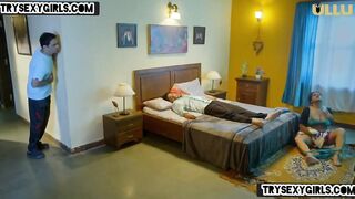 Indian Husband With Naukrani Sex And HouseWife With Naukar Sex
