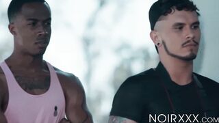 Intruding paparazzi Seth Knight throatfucked intensely by dom Trey Donovan