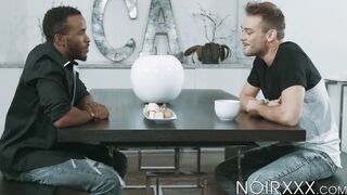Ebony dude Phoenix Wellington expands my ass lining by his intense fucking