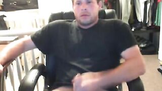 Straight Guy Masturbates on Webcam and Cums