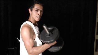 Casting Flexing And Cumshot Vincenzo Mazzi
