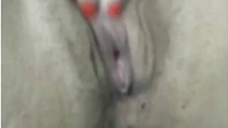 Super Sexy MILF in Stockings on Webcam