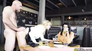 Here is a waitress you can free fuck