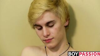 Twink cutie puts toy inside of his tight little booty hole