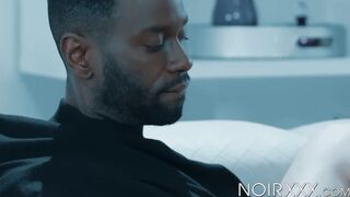 Witness how cocksuckers Pierce Paris and Taye Scott drill one anothers asses