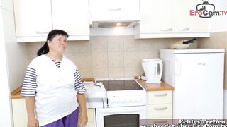 Older fat housewife fuck into the kitchen