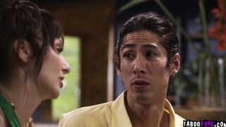 Lexi Luna makes stepson eates her milf pussy