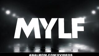 Freshly Divorced Milf London River Celebrates With Anal