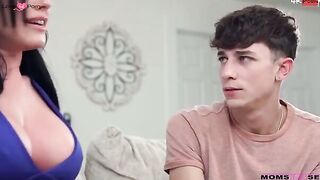 Jennifer White wants to got with her stepson Parker Ambrose. She takes every chance she gets to wear tight outfits