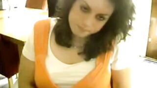 Solo Girl Masturbating on Webcam