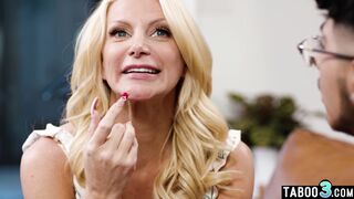 Mature moms fantasies turn into reality