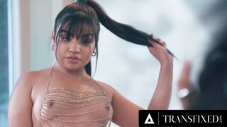 TRANSFIXED - Stacked Photographer Eva Maxim CREAMPIES PAWG Onlyfan Summer Col During Cutie Photoshoot