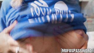 Kinky teen Rissa May craves dick so much that she wants it now