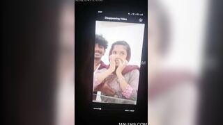Sexy Indian Girl Shows Boobs