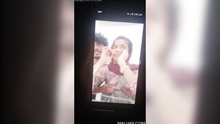 Sexy Indian Girl Shows Boobs