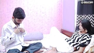 Bhabhi Ji Ne Apne Chote Dewar Ko Chodne Ka Training Deti Hai Hindi Clear Audio