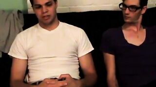 Beautiful teen sucking big cock and hammered in threesome