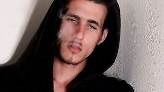 Smoker Chain fucked his toy and shot a load into his ashtray