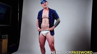 Muscular Hunks Derek Kage and Devin Franco displayed their mouthwatering abs in a pho