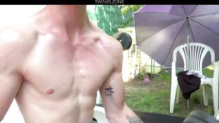 Outdoor Workout Flexing Alexander Dorch