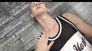 Handjob And Massage With Sanchez Paolo Part 1