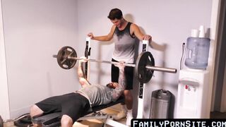 Studly stepdad pounding twinks tight ass after exercise