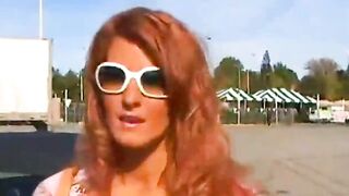 Pussy auf Parkplatz klargemacht