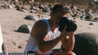 Curvaceous Blonde model Blake seduces photographer