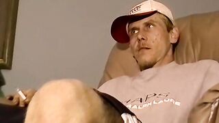 Skinny amateur dude bareback mature black man and cums