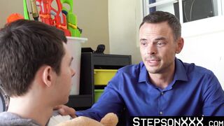 StepsonXXX.com - Seductive stepson Taylor Reign is thirsty for my attention so I show