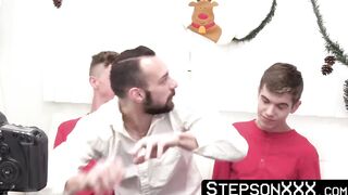 StepsonXXX.com - Tempting twink Levi Rhodes shoots out cum after preparing for their