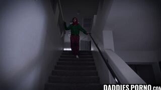 DaddiesPorno.com - An early Christmas present with Levi Rhodes and PierceParis