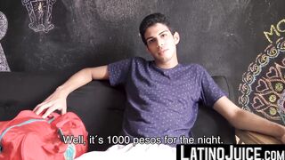 LatinoJuice.com - My tatted boyfriend Kendro runs his mouth up and down to lean Aquil