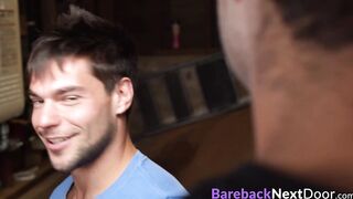 Muscular Aspen and Elliot Finn barbacking and sucking dicks