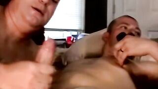 Mature homo offers ass and mouth to an American amateur