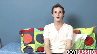 Interviewed twink Timo Garrett wanking off before cumshot