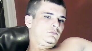 Amateur butt muncher grabs his big dick and masturbates
