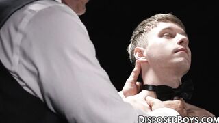 DisposedBoys.com - Blonde twink Noah White spreads legs in a hardcore threeway ass fu