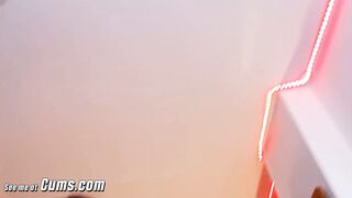 Wild Brunette Makes Her Pussy Wet