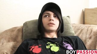 Skinny twink Roxy stuffs dildo and wanks off after interview