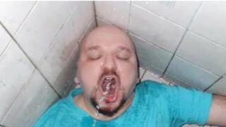 Homo Kotilainen from Finland Kuopio loves cocks and ALL publishity his gay porn !