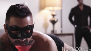 Buffed DeAngelo Jackson fucks Dominic Pacifico hard on his back until cumshot
