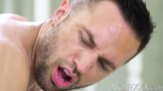 Muscled stud Zario Travezz cleanse my handsome face with his sticky load