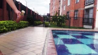 Two stepsisters give their new neighbor a threesome after the pool and he gets one of